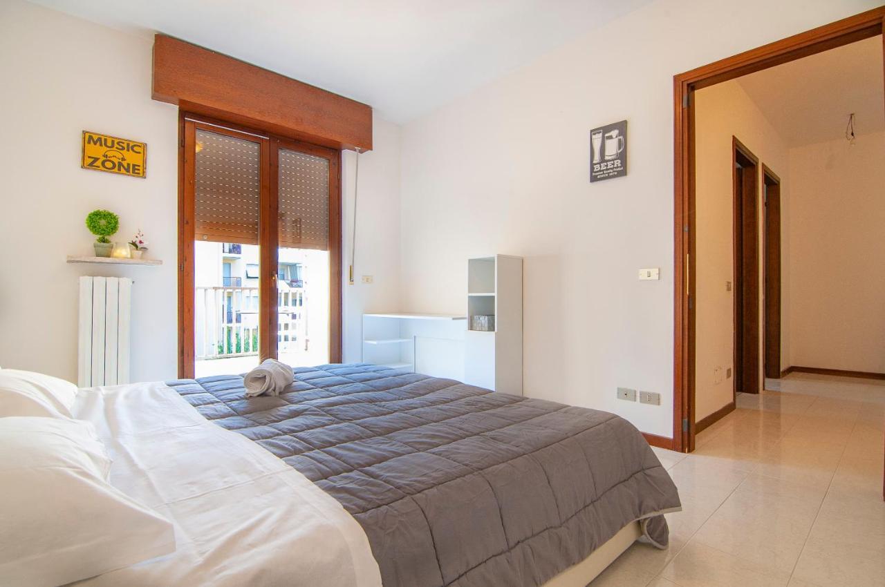 Verona - Familyoasi Free Parking And Garden Εξωτερικό φωτογραφία